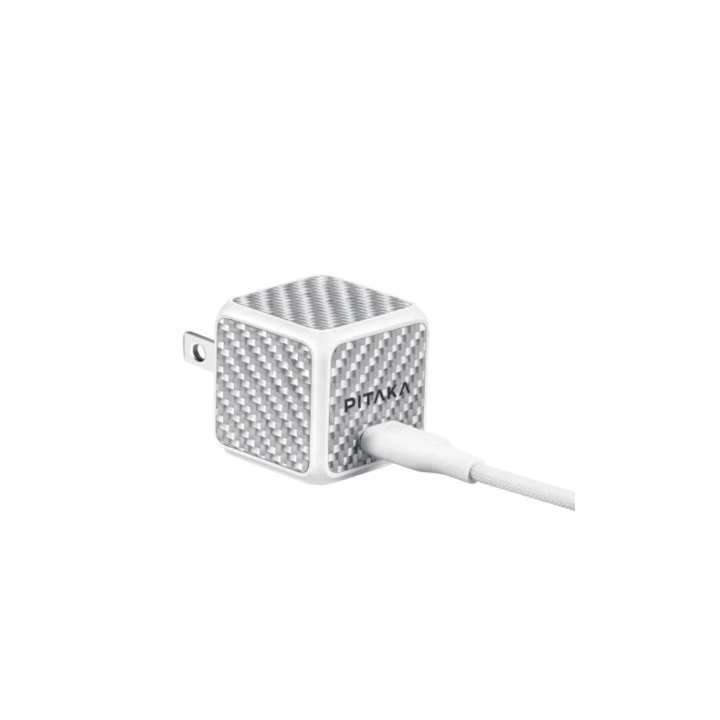 30W Charger or C-C Cable - Image 23