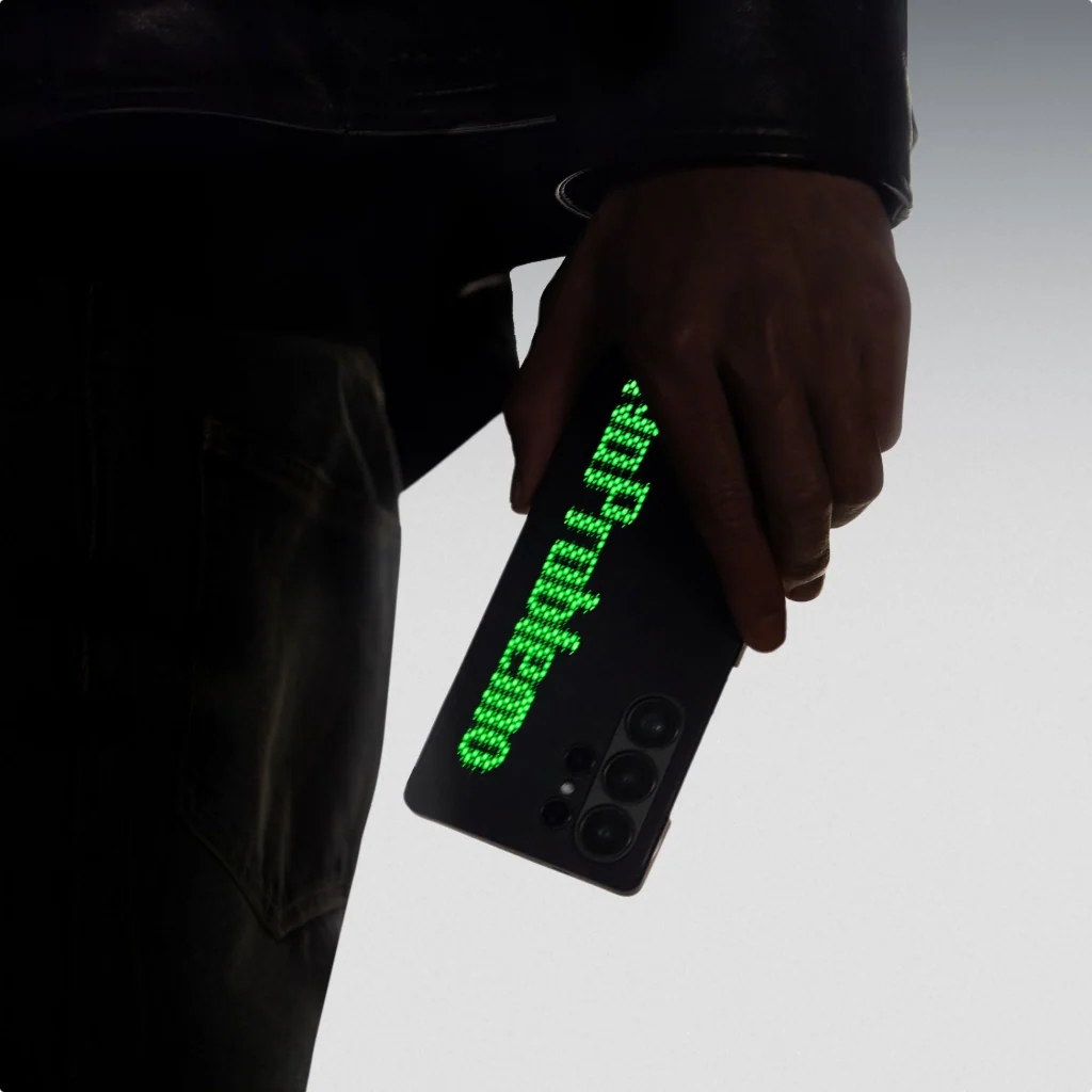 Aries Collaborative Luminous Phone Cases - Image 33