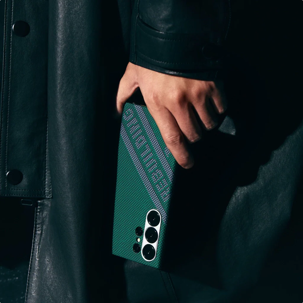 Re-TROS Collaborative Phone Cases - Image 37